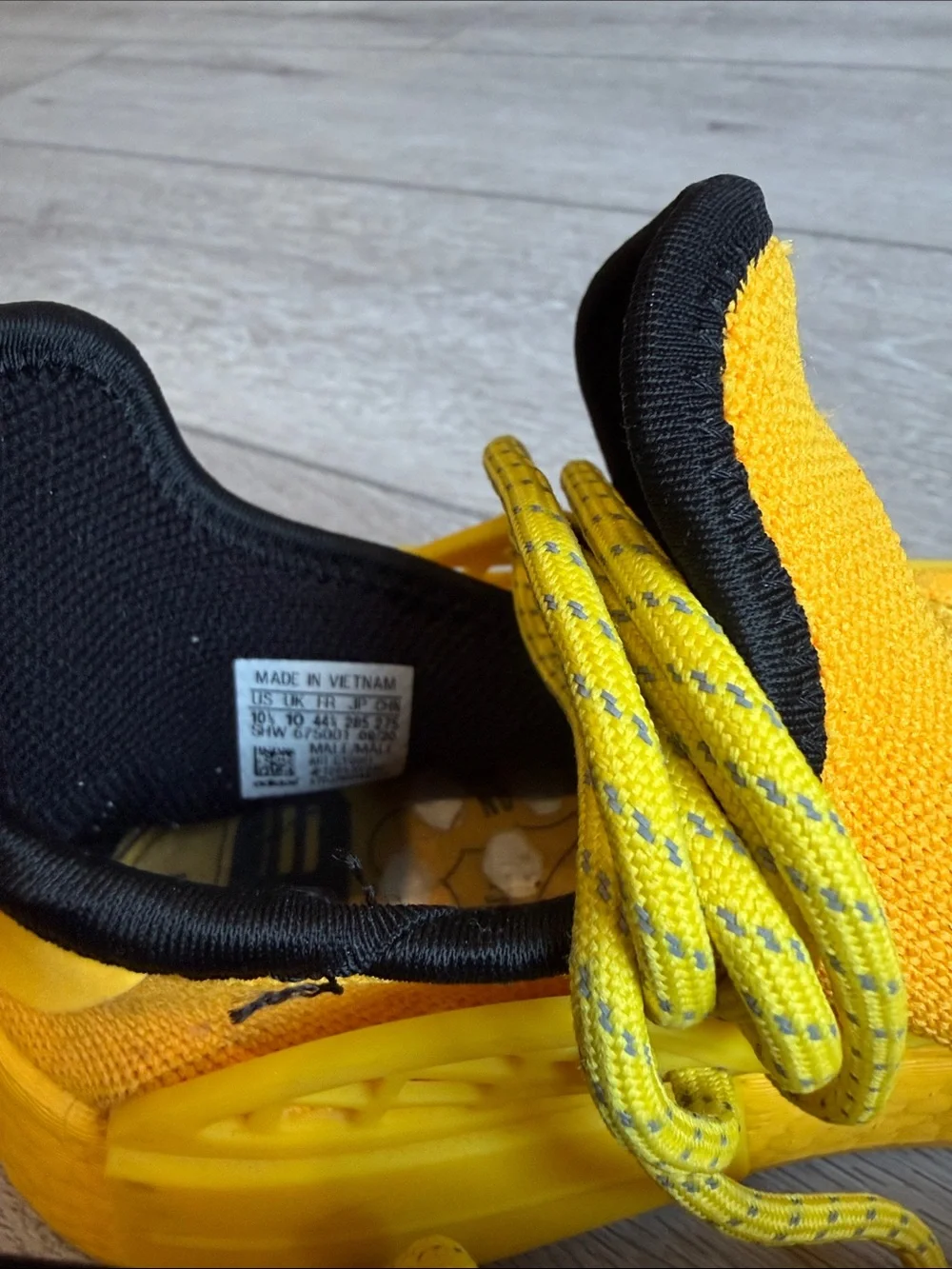 Adidas NMD Hu Pharrell Lightweight extra eye yellow sneakers size 10.5